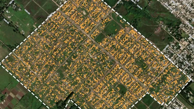 Una IA miró desde el espacio los barrios populares de Argentina y encontró a millones de personas que el Estado podría no estar contando. Todo empezó porque 330 familias registradas parecían ser más de 4.000 construcciones