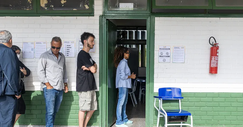 A qué hora abren y cierran las urnas en Brasil por segunda vuelta presidencial hoy