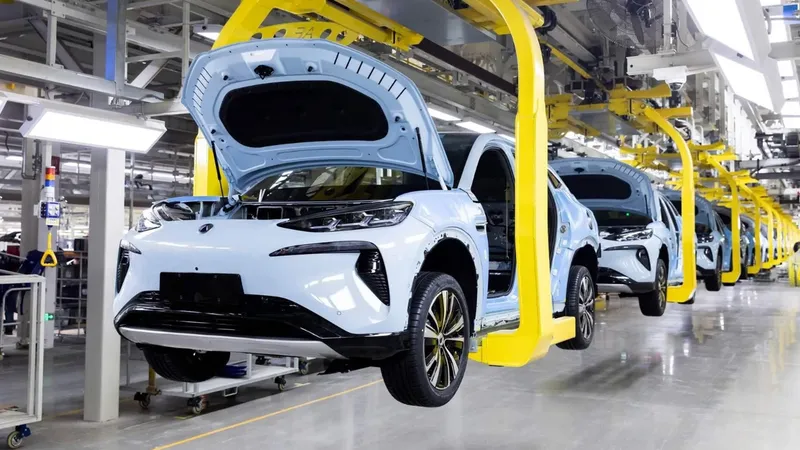 España cambia de idea: se ha unido a Francia e Italia en la guerra contra la presión industrial de China en Europa