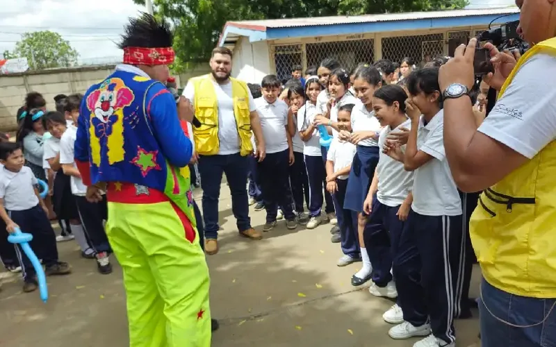 Promotoría Solidaria celebra la Semana de la Juventud con festival infantil en el Colegio Público Edgard Arbizú