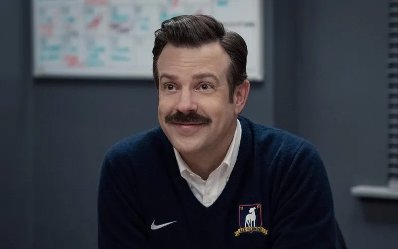 'Ted Lasso' regresa a casa con un emocional último tráiler de su cuarta temporada