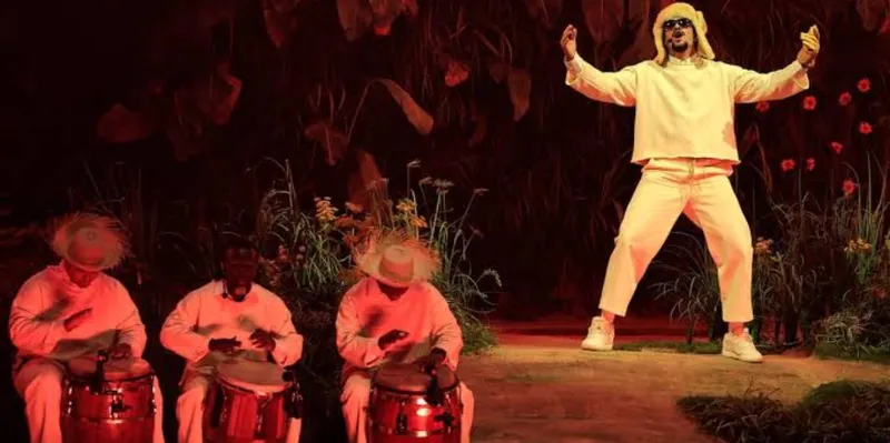 “Seguimo’ Aquí”: Bad Bunny celebra sus raíces y la cultura de Puerto Rico