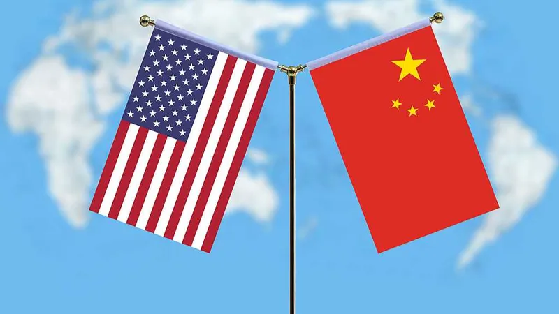 El presidente chino Xi Jinping da un discurso en la ceremonia de bienvenida ofrecida por Trump