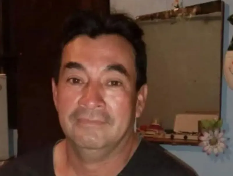Nica es hallado sin vida en la acera de supermercado en Alajuela, Costa Rica