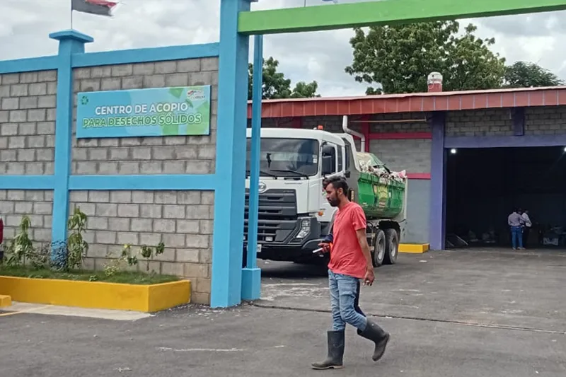 Gobierno municipal mejora condiciones laborales de recicladores