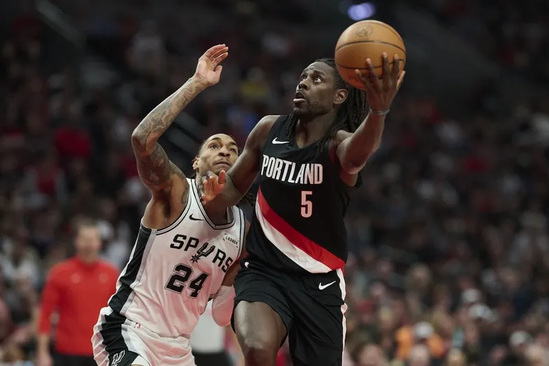 Jrue Holiday espera continuar su carrera en Portland