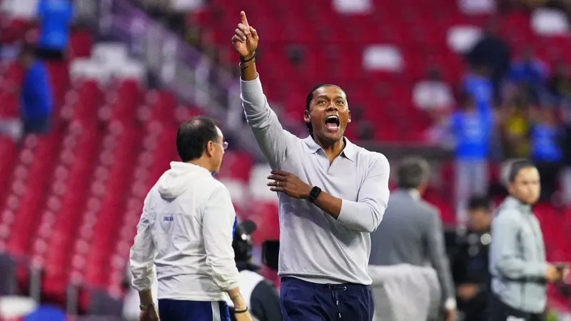 Joel Huiqui sintió el verdadero terror de una cruzazuleada ante el América