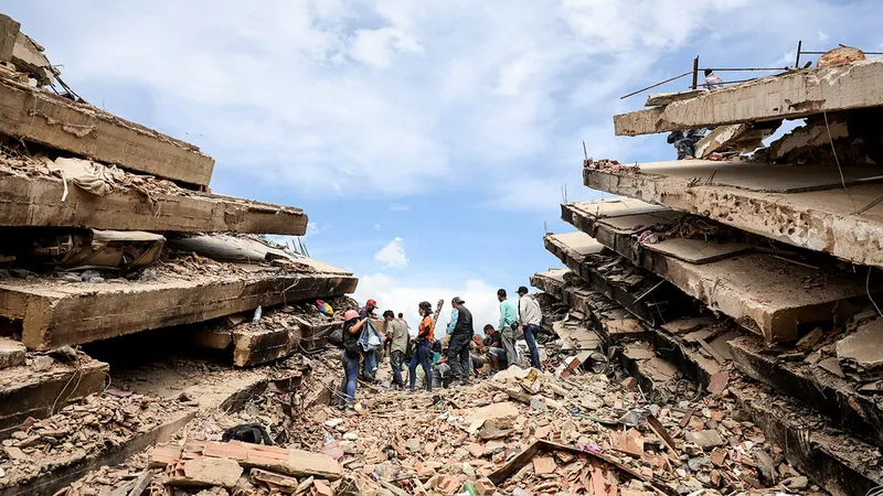 Fuerte sismo sacude la zona central de Venezuela