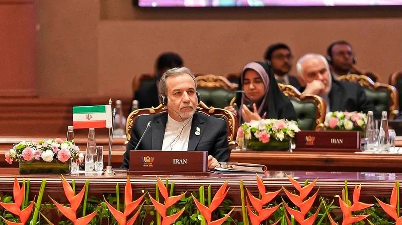 Irán desafía a EEUU: “No nos rendiremos ante amenazas”