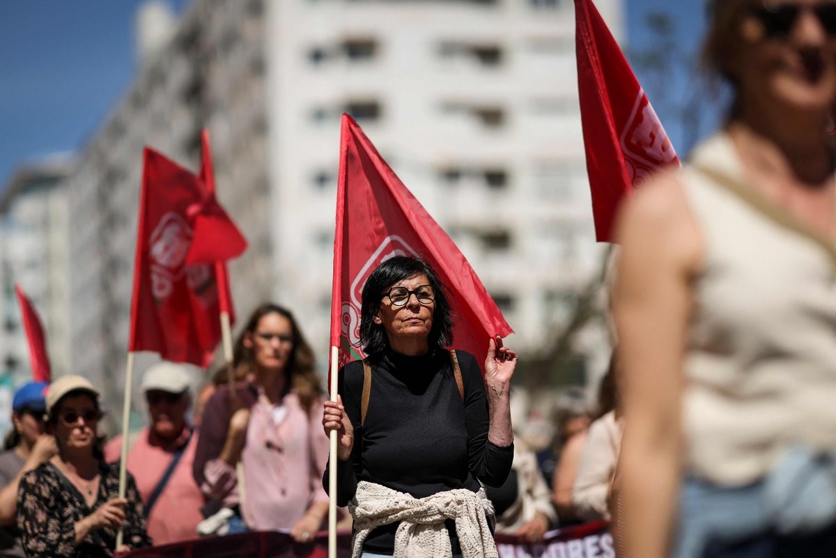 Portugal: miles de personas se manifiestan en Lisboa contra proyecto de reforma laboral