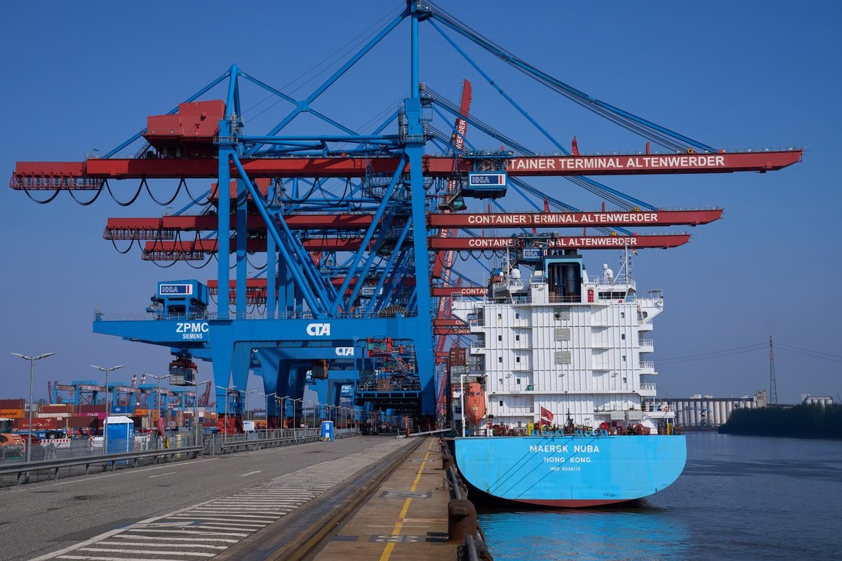 Aranceles de EU derrumban exportaciones de la Unión Europea por segundo mes consecutivo