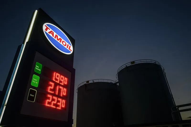Los precios del petróleo se encarecen y las acciones de Estados Unidos en récord