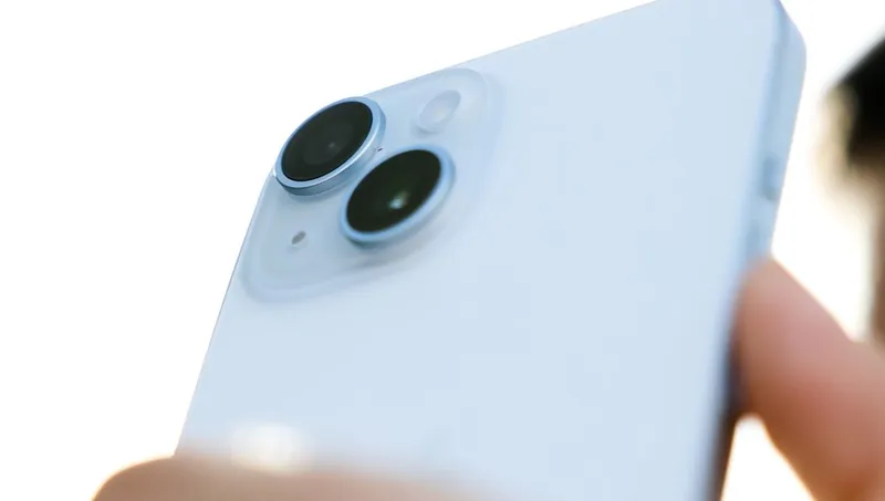 Ahorra 230 euros: iPhone 15 de 256 GB por 759 euros en PcComponentes