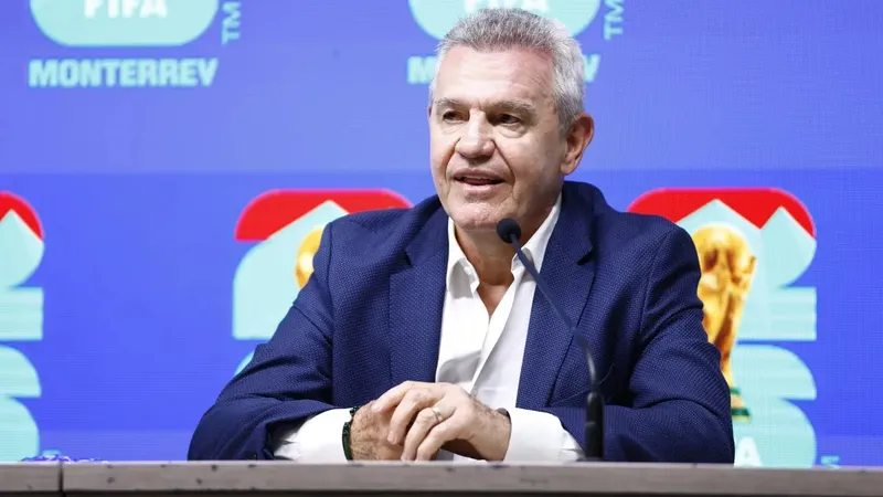 Javier Aguirre quita los candados de la lista mundialista de la selección de México