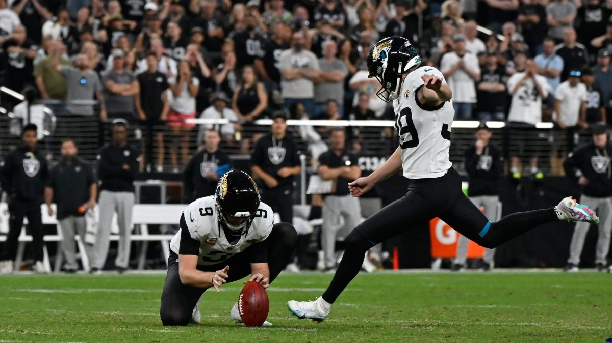 Cam Little y Sam Darnold, los históricos que escribieron su nombre en oro a media temporada