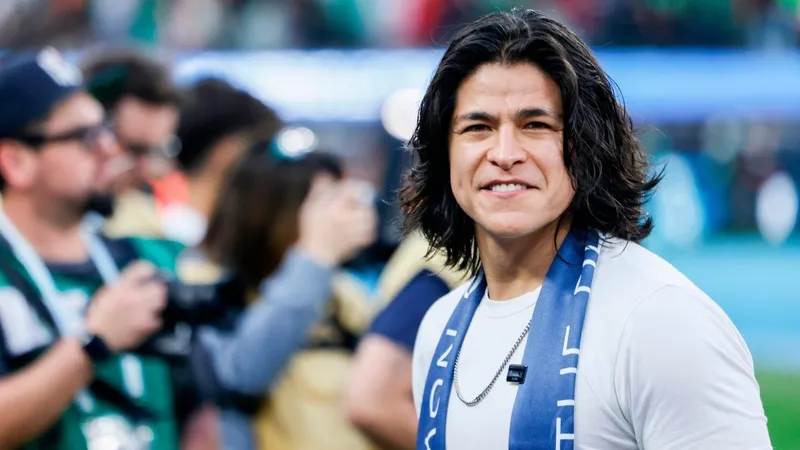 De ‘Ted Lasso’ a futbolista profesional: Cristo Fernández firma con club de Estados Unidos