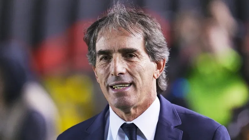 En el América analizan el regreso de Guillermo Almada a la Liga MX