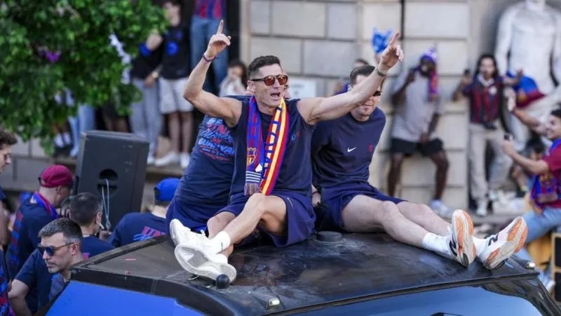 Lewandowski, cerca de su adiós al Barça