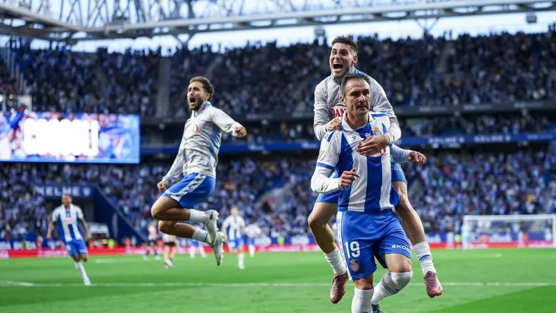 Brutal e histórica victoria de un Espanyol que ya acaricia la salvación
