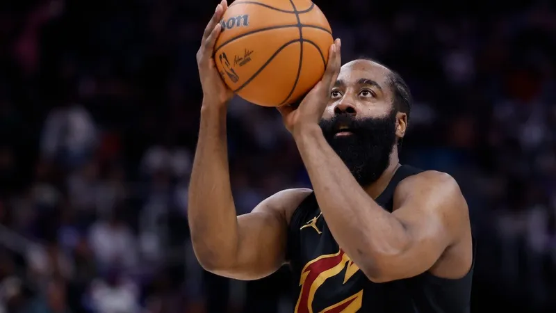 Atkinson pone en valor el liderazgo de Harden