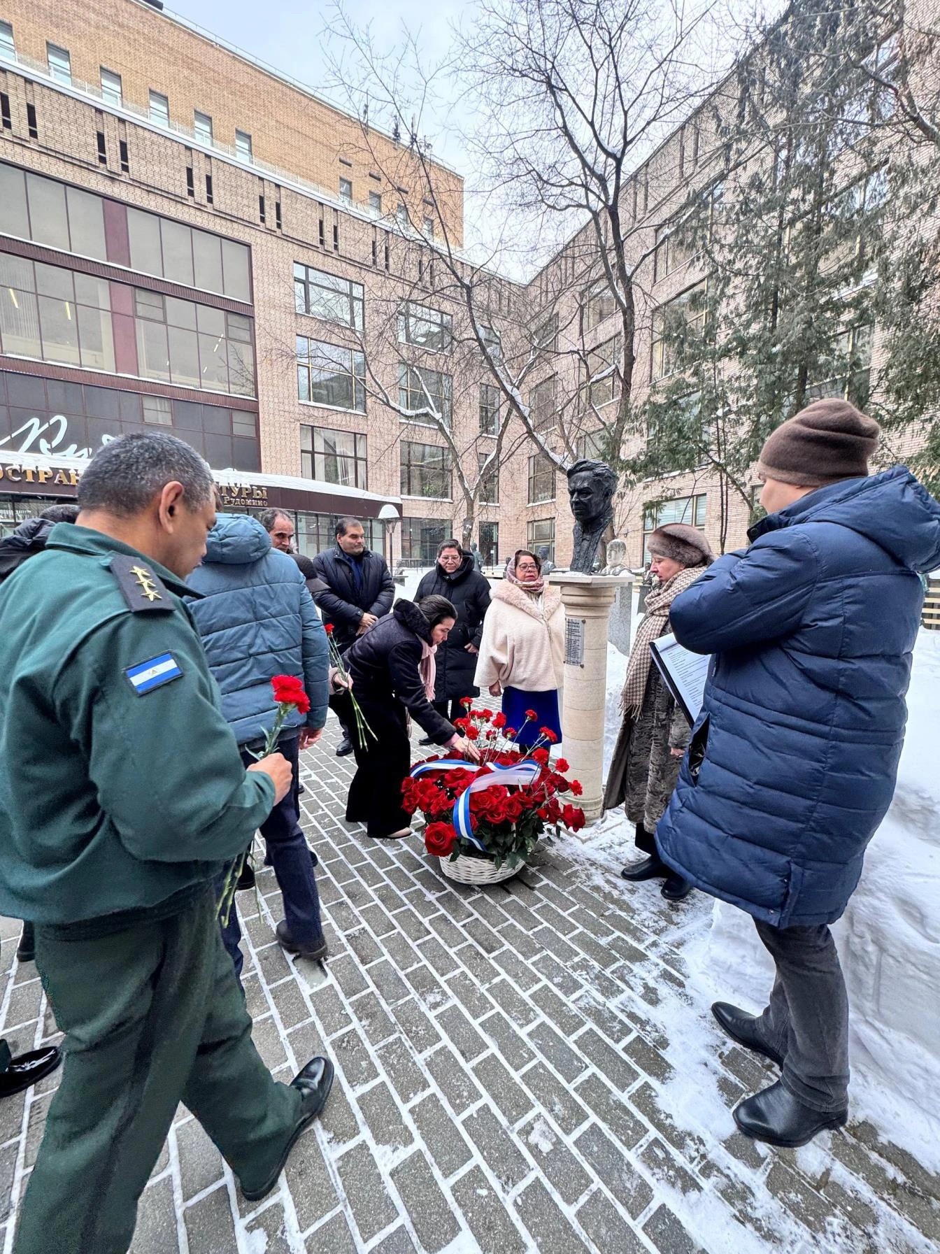 Nicaragua rinde homenaje a Rubén Darío en Moscú