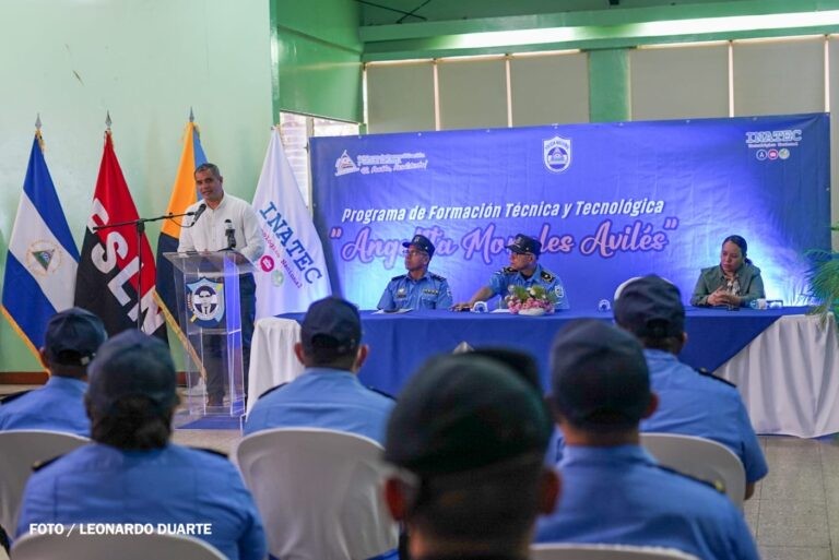 Inicia formación técnica y tecnológica a más de 3 mil oficiales de la Policía Nacional
