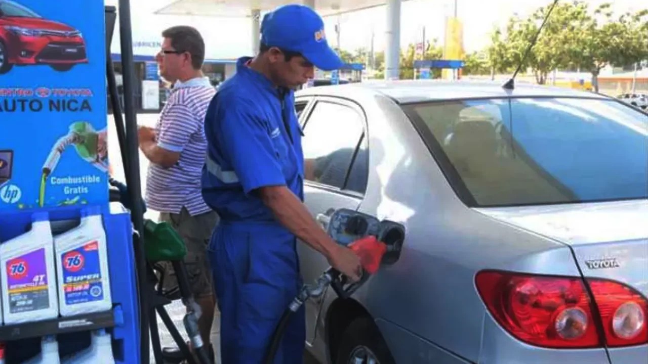 Nicaragua cumple 4 años con precios de combustibles congelados en medio de nueva subida mundial del petróleo