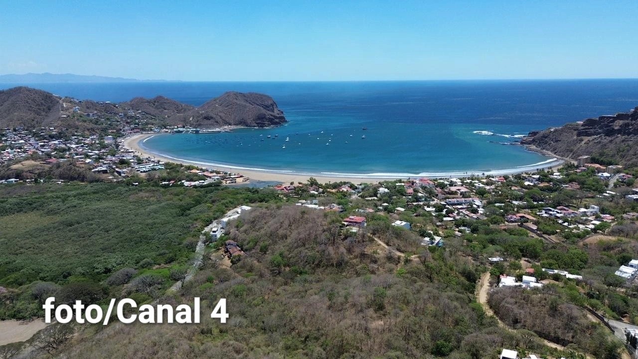 Inauguran el segundo tramo de 29 kilómetros de la Carretera Costanera