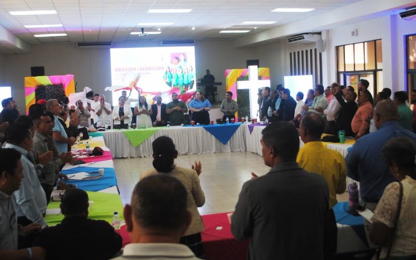 Pastores evangélicos destacan clima de paz y libertad de culto en Nicaragua