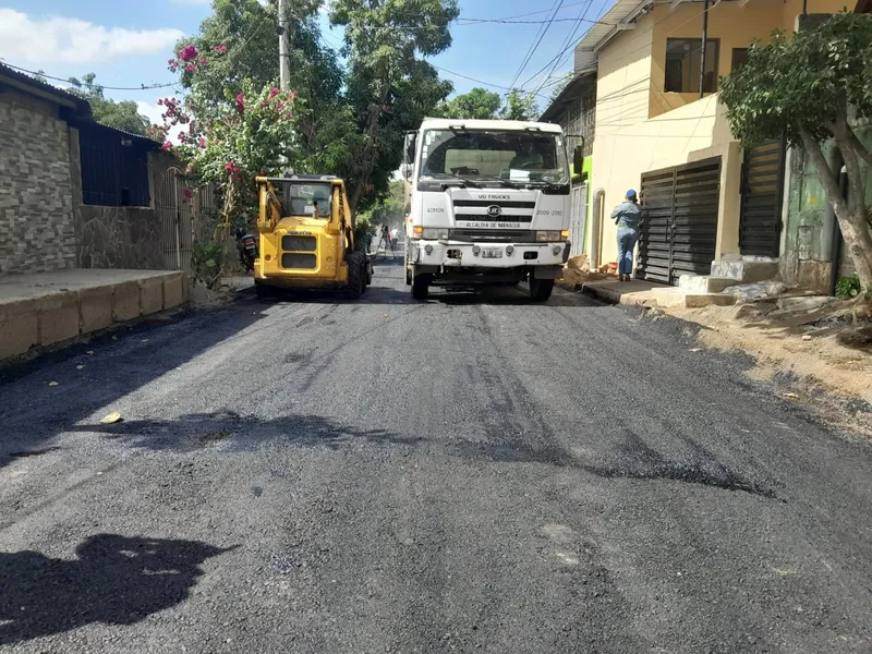 Barrio Camilo Ortega a un paso de lograr cobertura total de Calles para el Pueblo