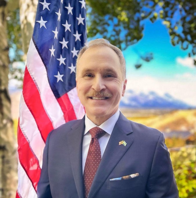 El Senado de EE.UU. confirma al nuevo embajador en Argentina designado por Trump