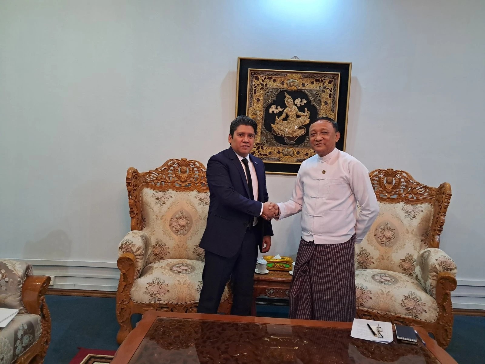 Embajador de Nicaragua ante República de la Unión de Myanmar, presenta Cartas de Estilo