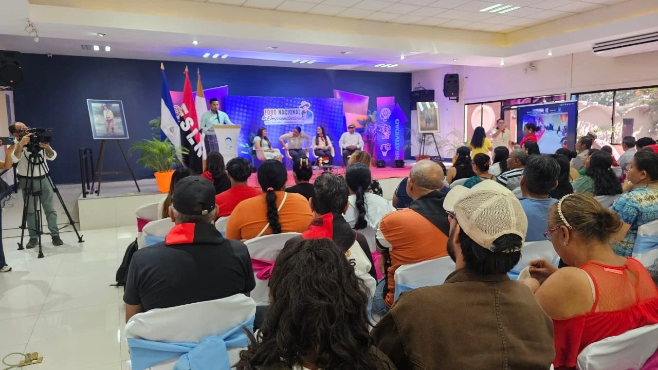 Realizan Foro Nacional de Emprendedores “Viva Sandino”