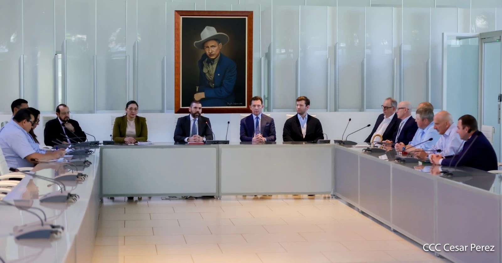 Delegación de Cóndor Gold se reúne con Gobierno de Nicaragua