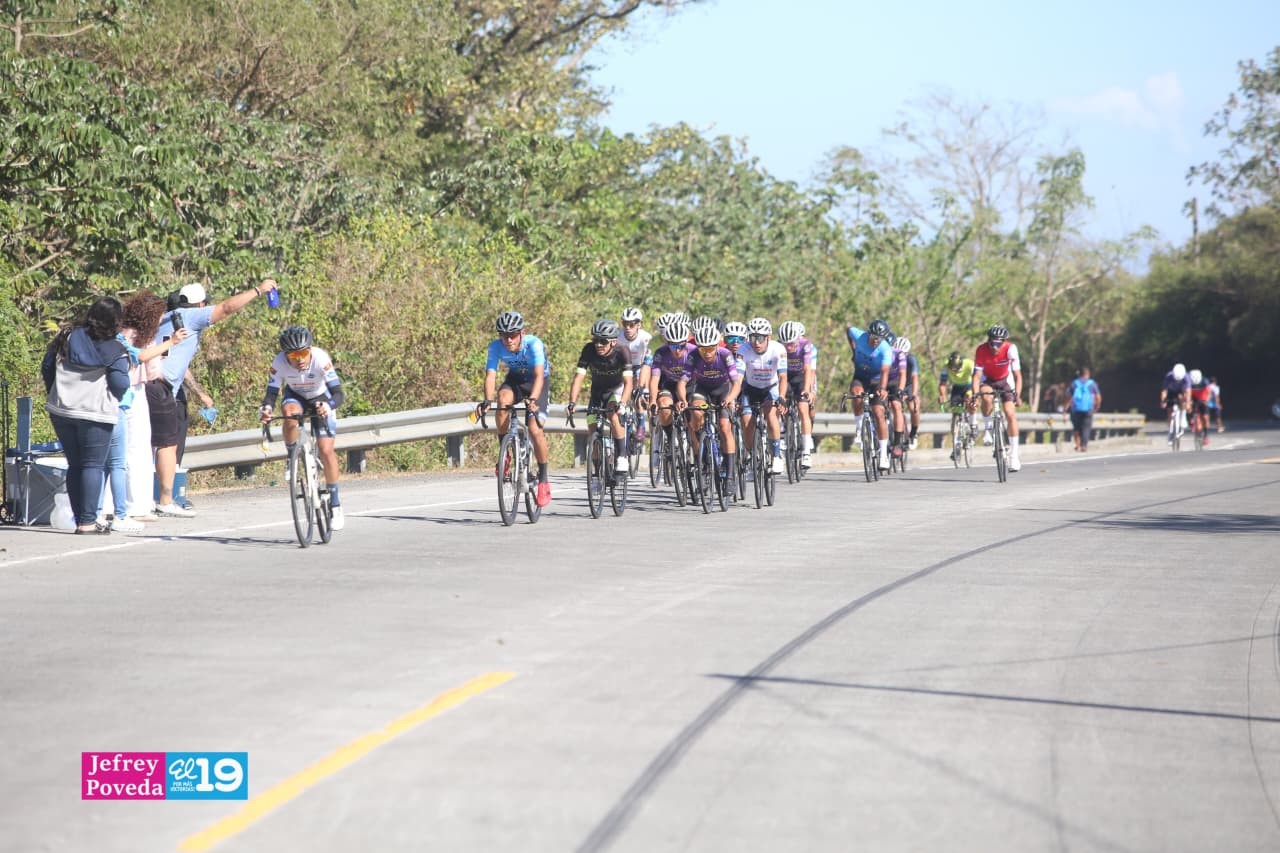 INTUR realiza tour ciclístico por el municipio de El Crucero