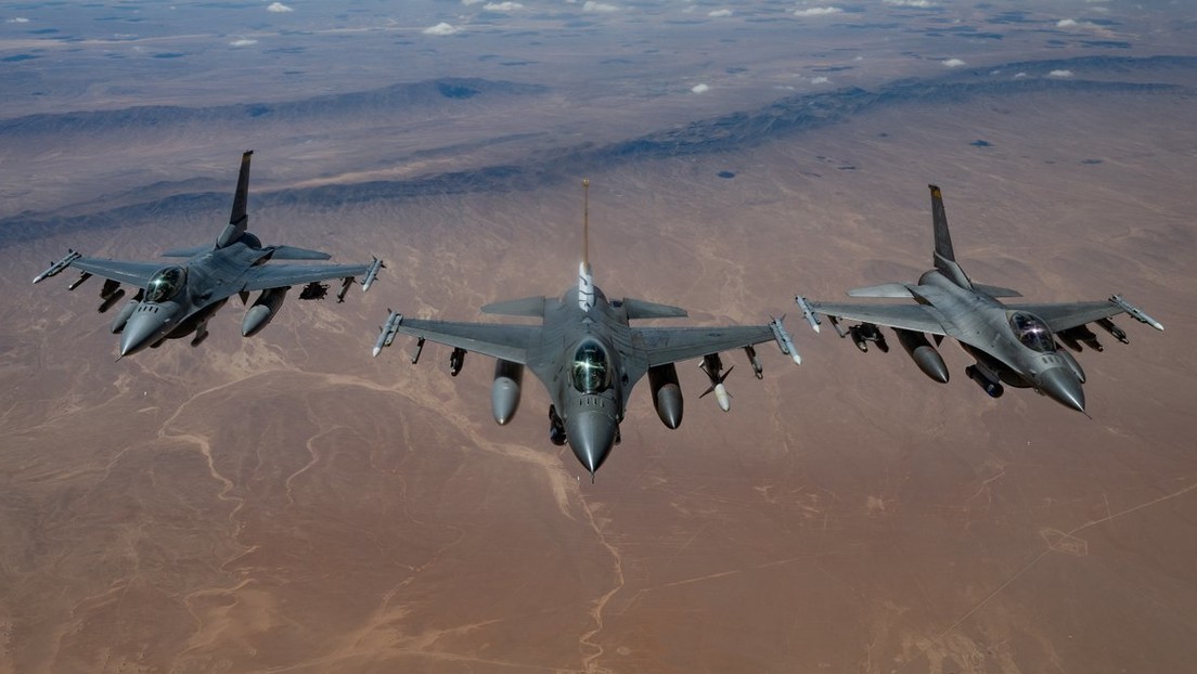 Trump amenaza con "volver a lanzar bombas" y no prolongar el cese al fuego con Irán