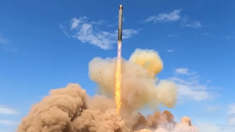 El Kremlin comenta la exitosa prueba del sistema de misiles más potente del mundo, el Sarmat