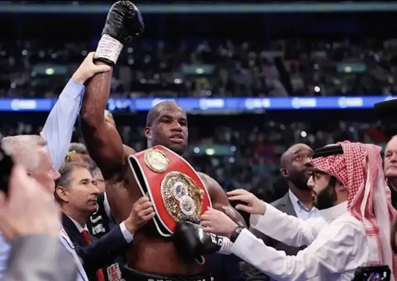 Daniel Dubois nuevo campeón tras vencer a Fabio Wardley