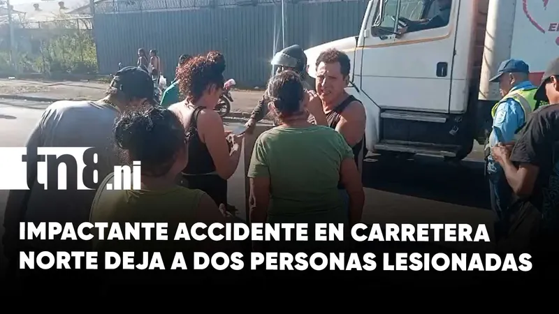 Adulto mayor y motociclista resultan lesionados tras accidente en carretera Norte