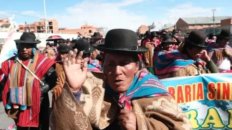 Bolivia: mineros intensifican protestas en La Paz