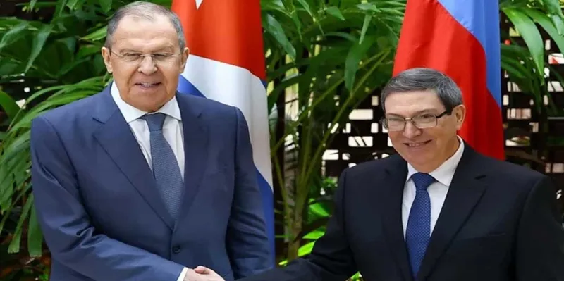 Rusia promete cooperación total con Cuba frente al bloqueo