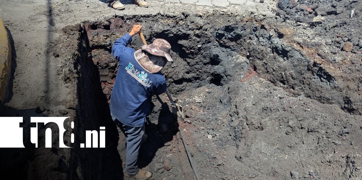 ENACAL brinda pronta respuesta a habitantes del barrio Acahualinca, Managua