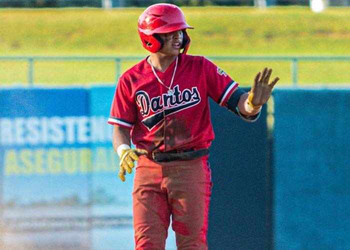 El prospecto Luis García y su camino a los Rangers