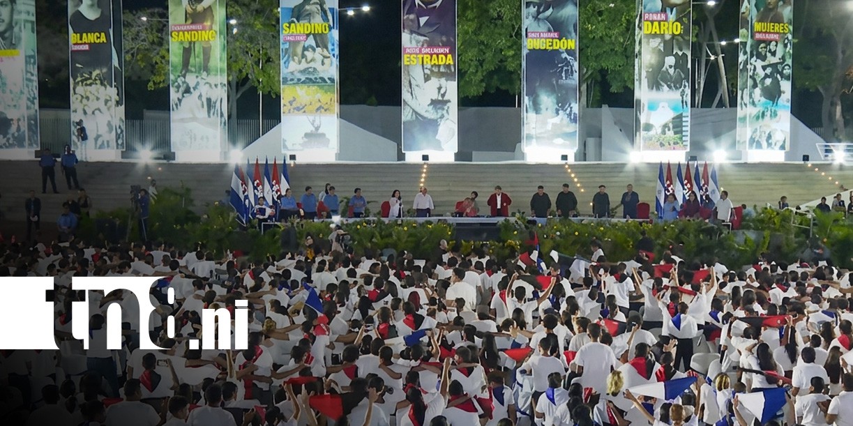 «Todos somos Sandino»: Acto por el Día de la Dignidad Nacional con los Co-Presidentes...