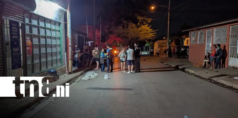 Motociclista muere tras fuerte accidente contra poste en Managua